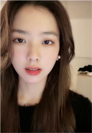 吃大瓜网红女,揭秘网络红人的幕后生活